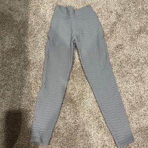 Amazon Gray High Rise Legging with Ruched Booty